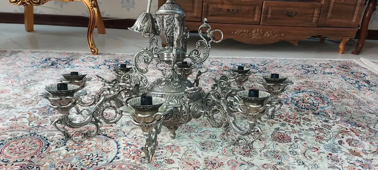 لوستر برنزی جنس آلومینیوم ۸ شاخه|لوستر و چراغ آویز|مشهد, شهرک رازی (شهرک غرب)|دیوار