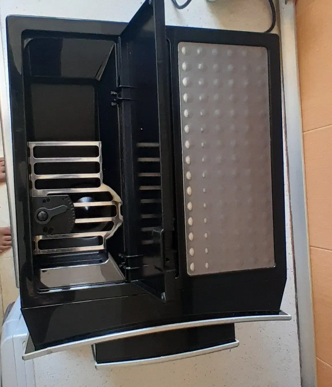 Delonghi perfecta Cappuccino Automatisch|کافی‌شاپ و رستوران|محمدشهر, همایون ویلا|دیوار