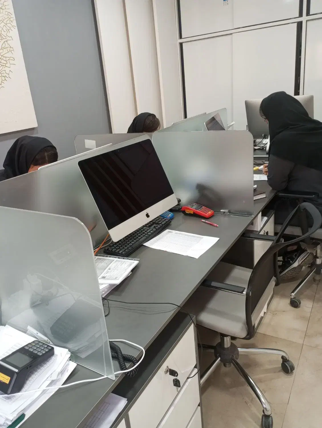 کمک حسابدار خانم|استخدام مالی، حسابداری، حقوقی|رباط‌کریم, آدران|دیوار