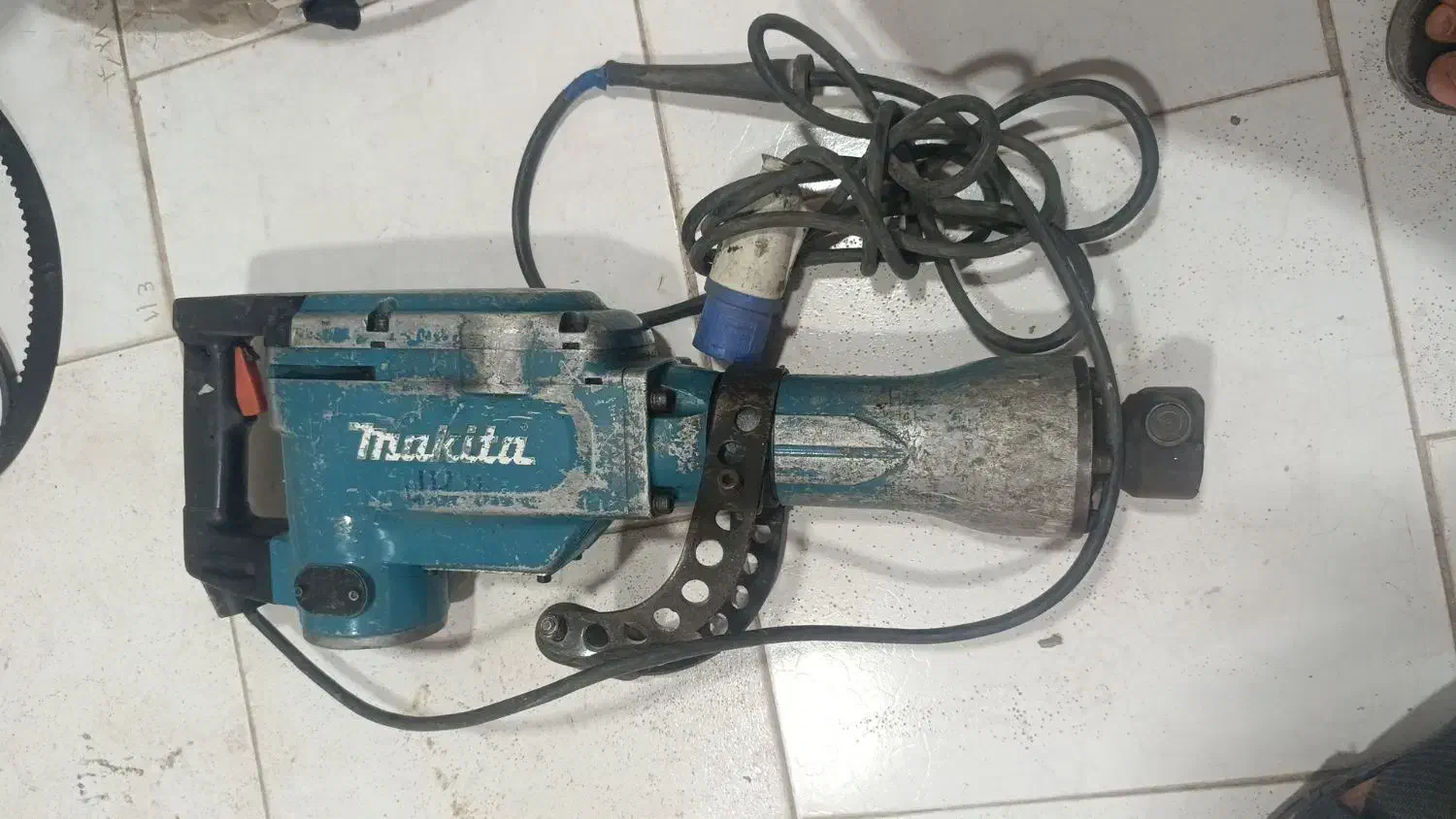 پیکور 15کیلویی ماکیتا ژاپنی|ابزارآلات|یزد, |دیوار