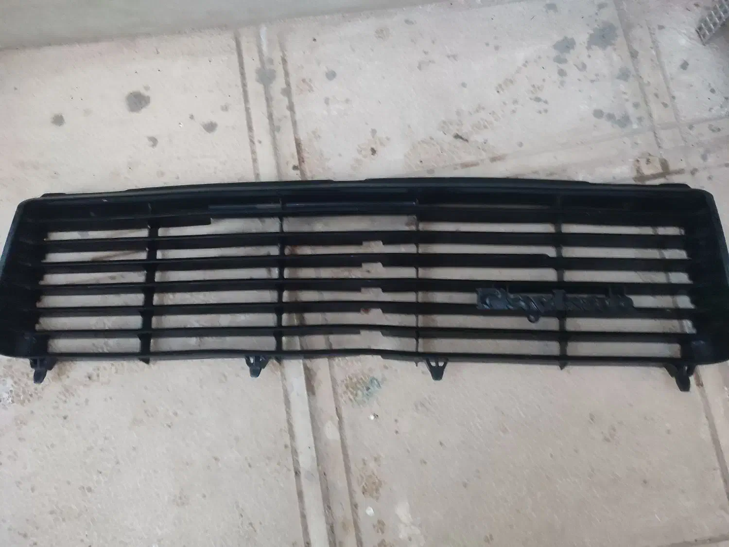 جلوپنجره وبادگیر رادیات|قطعات یدکی و لوازم جانبی|نیشابور, خط کاشمر|دیوار