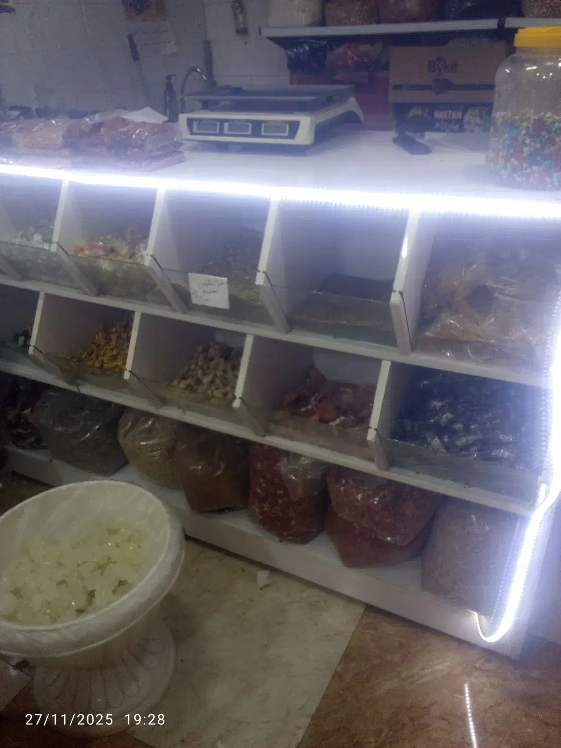 استند و میز کار برا خشکباری و سوپری|فروشگاه و مغازه|فیروزآباد (فارس), |دیوار