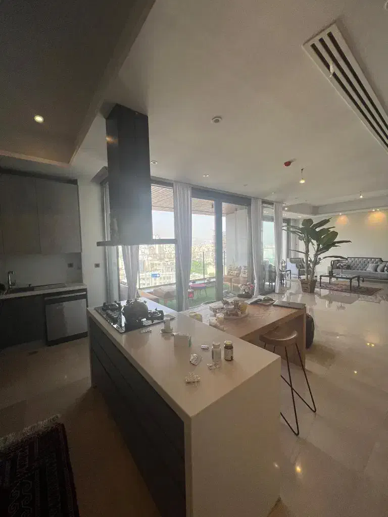 اجاره ۲۵۰ متر ۴خواب مستر فرمانیه