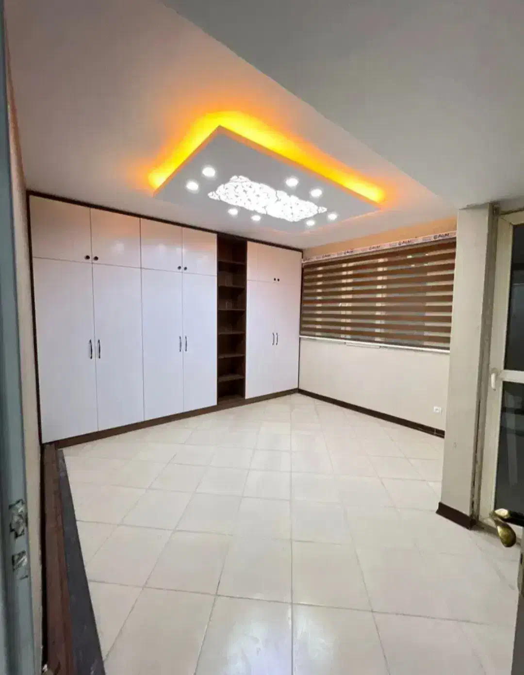 100متری خاص/دریاچه/ زیر قیمت بازار/ویو ابدی /اقساط|فروش آپارتمان|تهران, شهرک یاس|دیوار