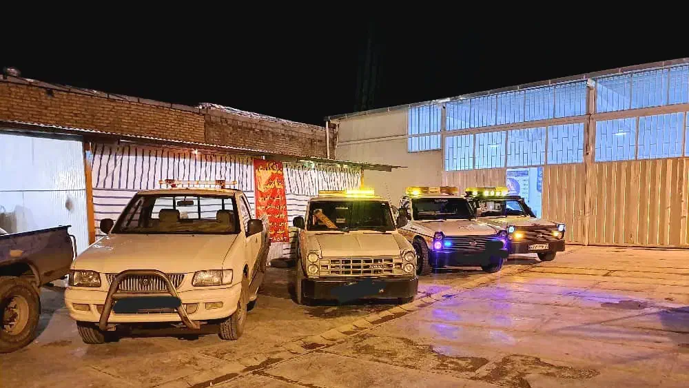 امداد خودرو  چرخگیر و کلینیک تعمیرگاهی|خدمات حمل و نقل|کرمانشاه, |دیوار