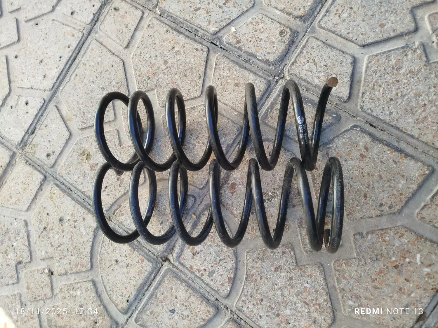 فنر لول تیبا و پراید|قطعات یدکی و لوازم جانبی|کاشان, پشت شهربانی|دیوار