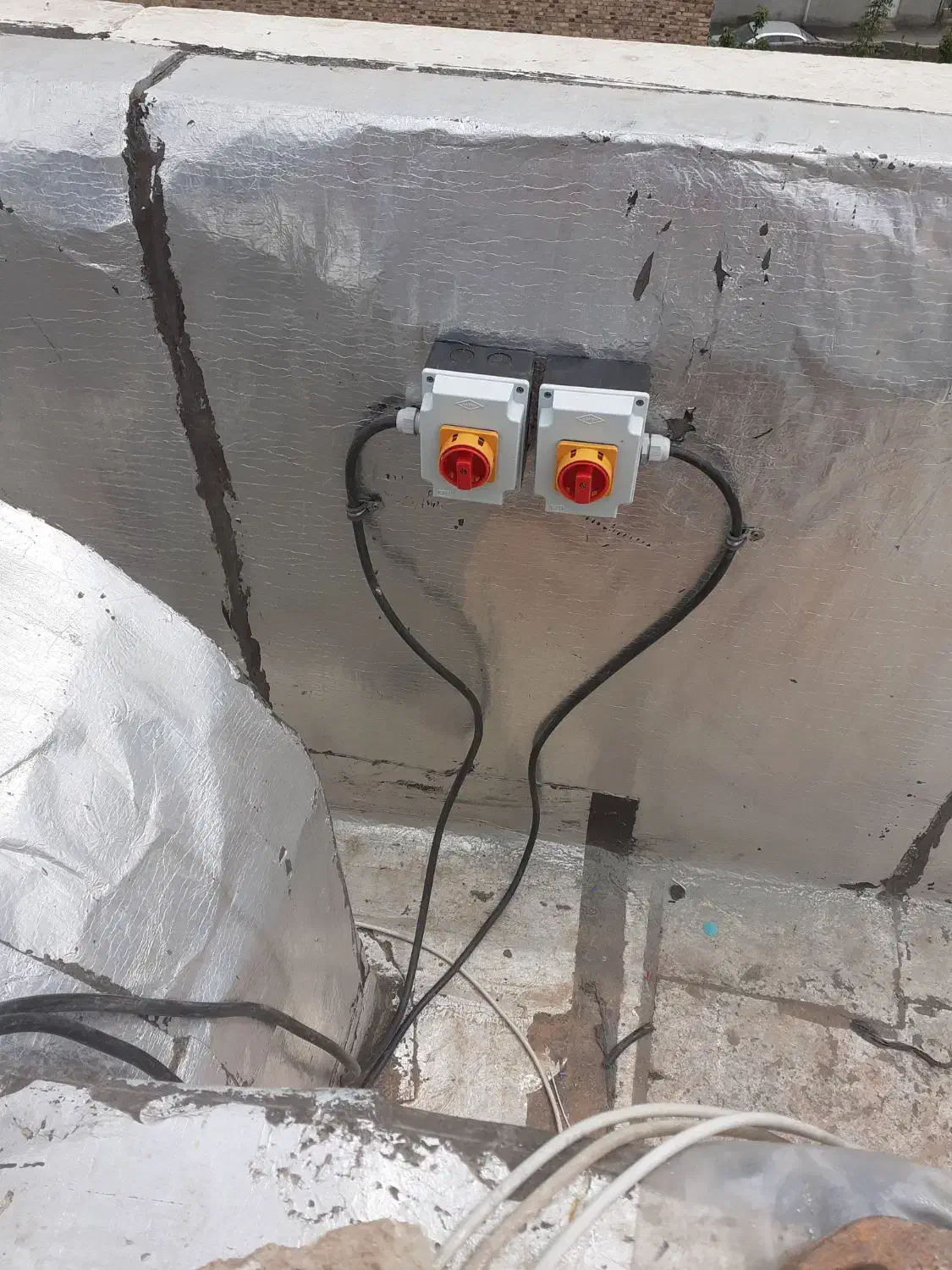 برق کار ساختمان وصنعتی|خدمات پیشه و مهارت|سنندج, |دیوار