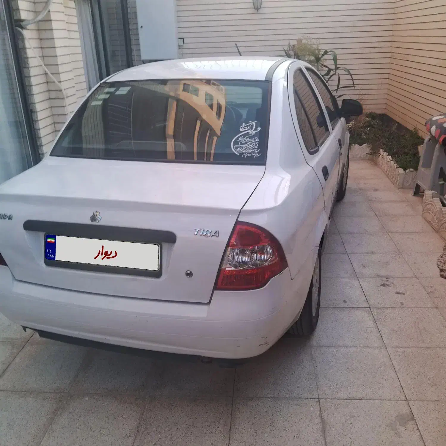 تیبا صندوقدار ۹۶ بی رنگ سفید|خودرو سواری و وانت|اصفهان, دستگرده|دیوار