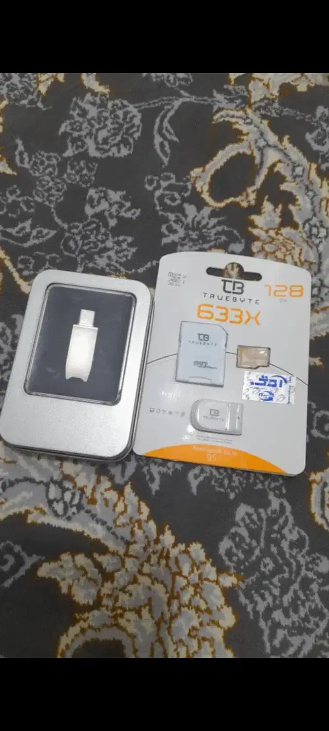 رم۱۲۸ گیگ فلش ۳۲گیگ آکبند زیر قیمت|قطعات و لوازم جانبی رایانه|قرچک, شهرک طلائیه|دیوار