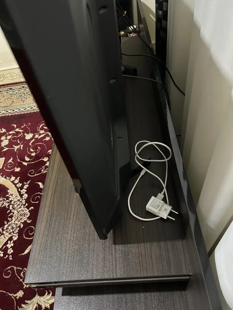 میز تلویزیون کاملا سالم|میز تلویزیون|قائمشهر, |دیوار