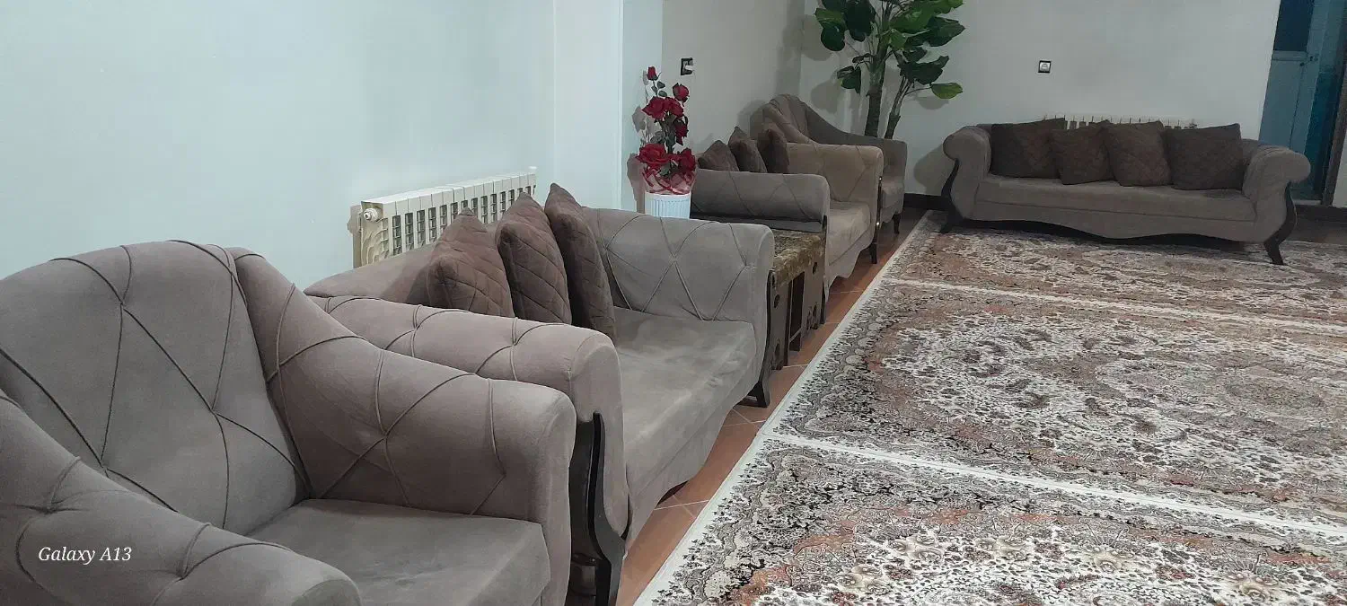 فروش فوری مبل۱۲ نفره راحتی طوسی شیک بابل قیمت عالی|مبلمان خانگی و میز عسلی|بابل, |دیوار