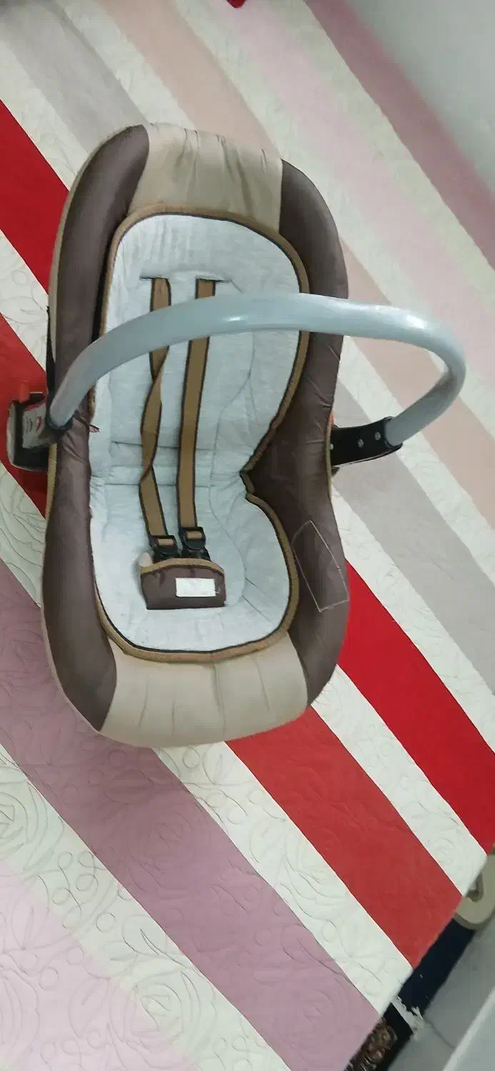 کریر آغوشی|اسباب و اثاث بچه|مشهد, هفده شهریور|دیوار