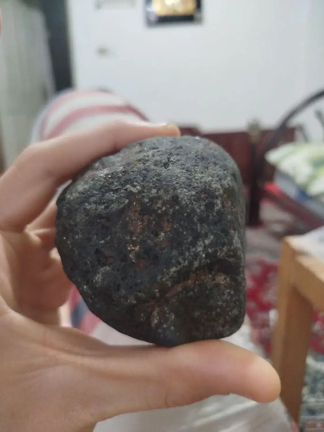 مشکوک به شهاب سنگ|کلکسیون اشیاء عتیقه|لاهیجان, بازکیاگوراب|دیوار