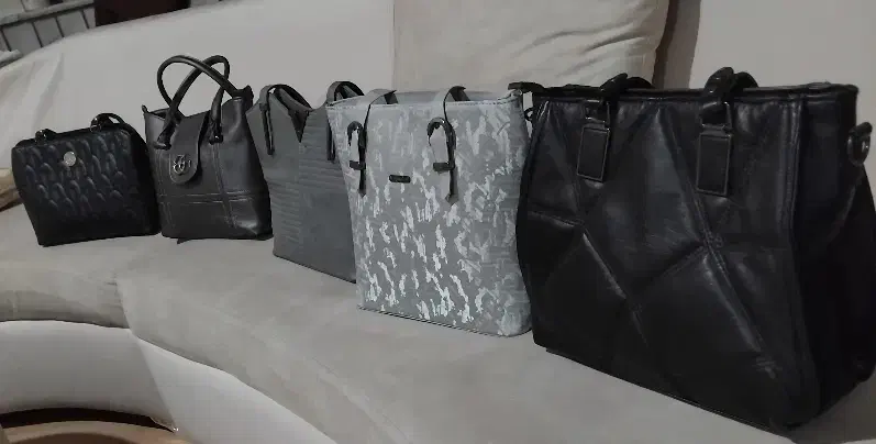 ۵ عدد کیف دوشی دسته و بند دار نو و آکبند|کیف، کفش، کمربند|ارومیه, |دیوار