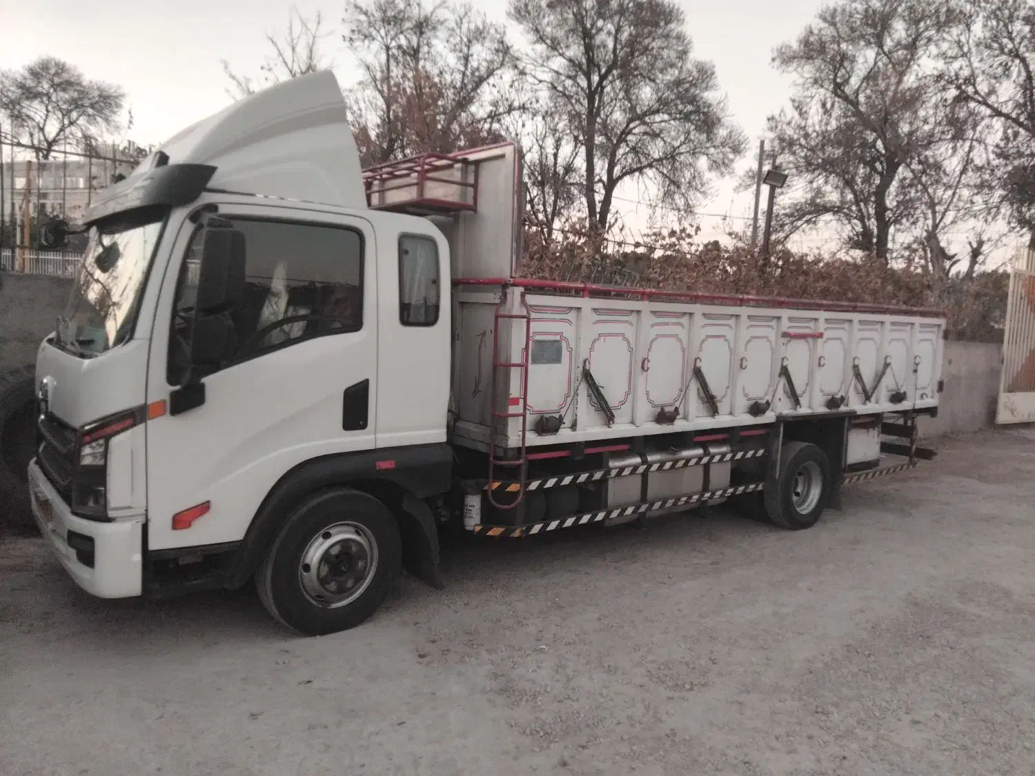 دایون 10تن|خودرو سنگین|بجنورد, |دیوار