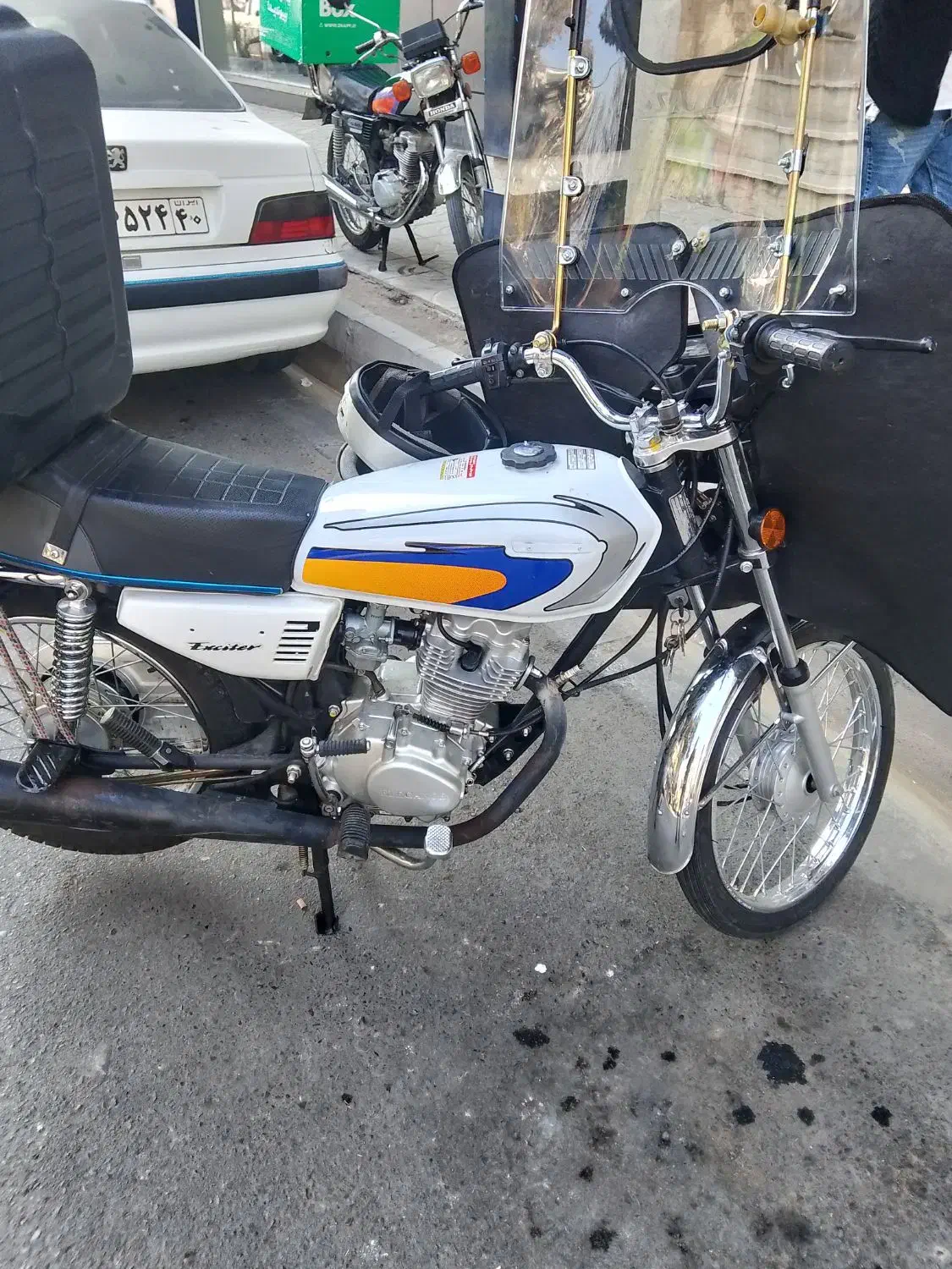 موتور هندا ۱۲۵سی سی مدل ۱۳۹۹|موتورسیکلت|کرج, کوی کارمندان جنوبی|دیوار