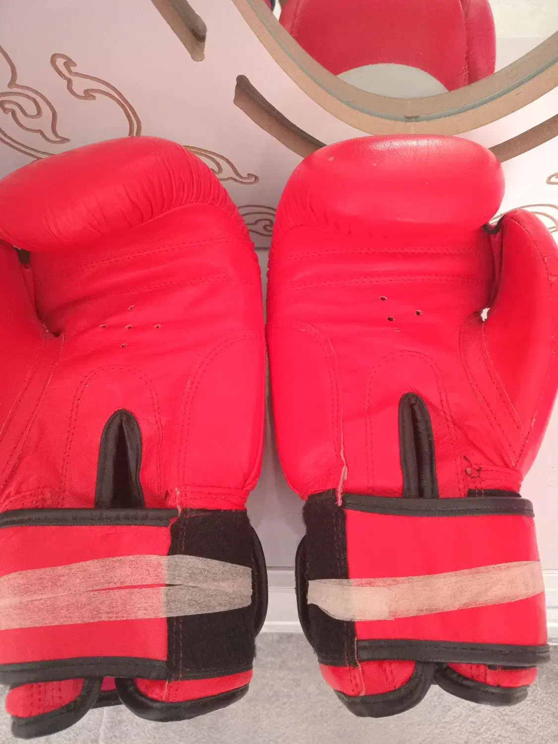 دست کش بوکس اصلی و کیسه|تجهیزات ورزشی|ملکشاهی, |دیوار