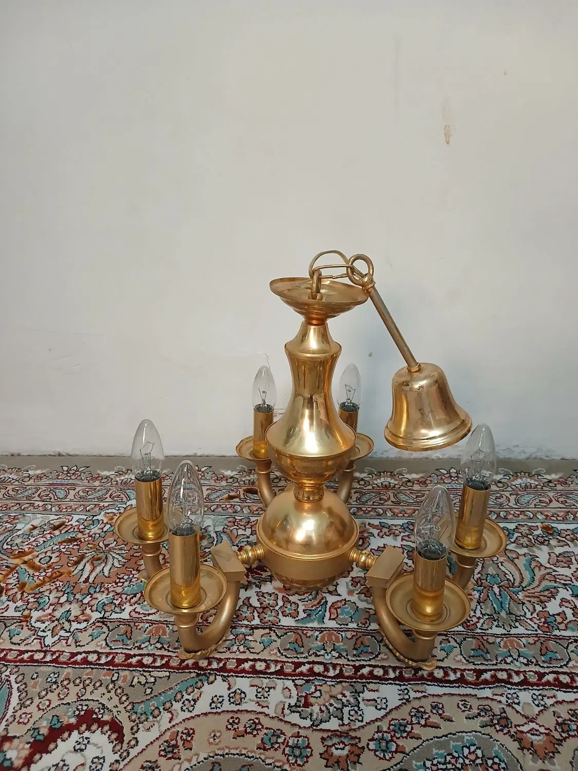 لوستر|لوستر و چراغ آویز|اصفهان, بهارستان|دیوار