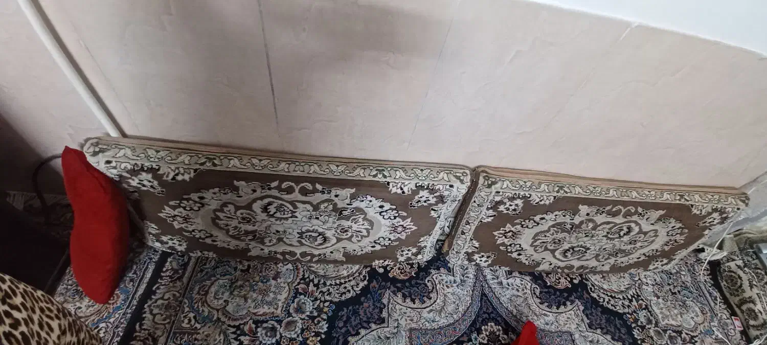 ۲ جفت پشتی|پشتی|مشهد, انقلاب|دیوار