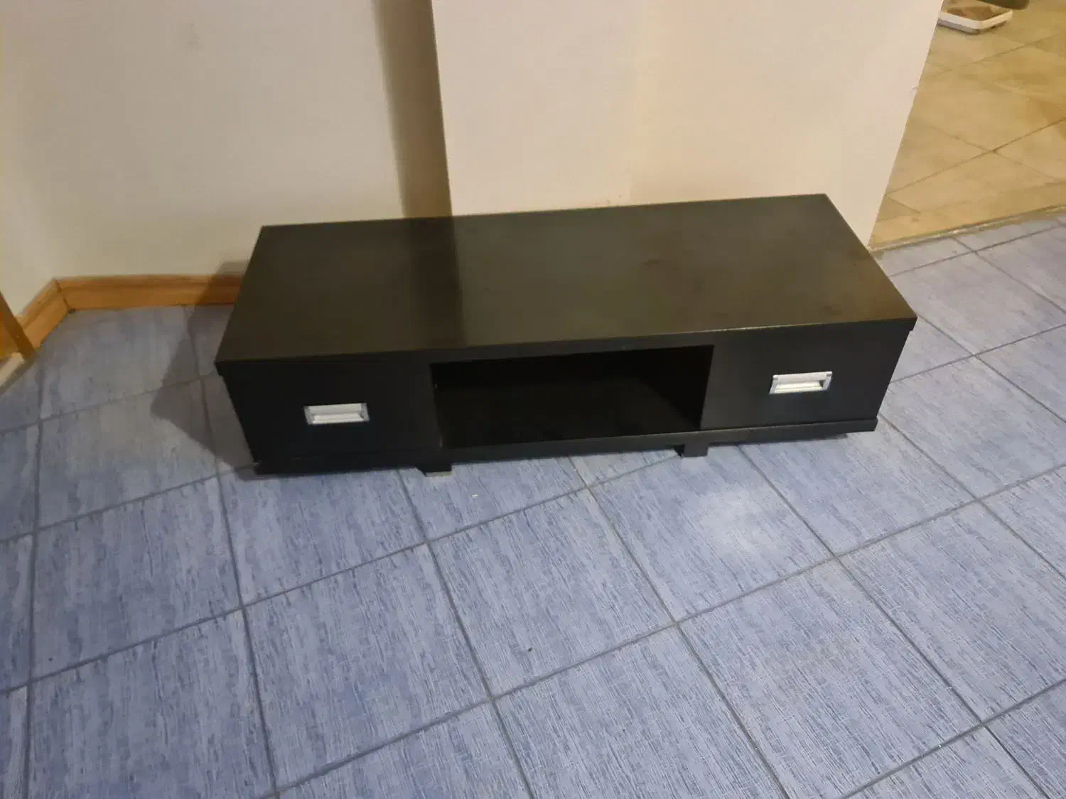 میز تلویزیون در حد نو|میز تلویزیون|اصفهان, کوی شهید کشوری|دیوار