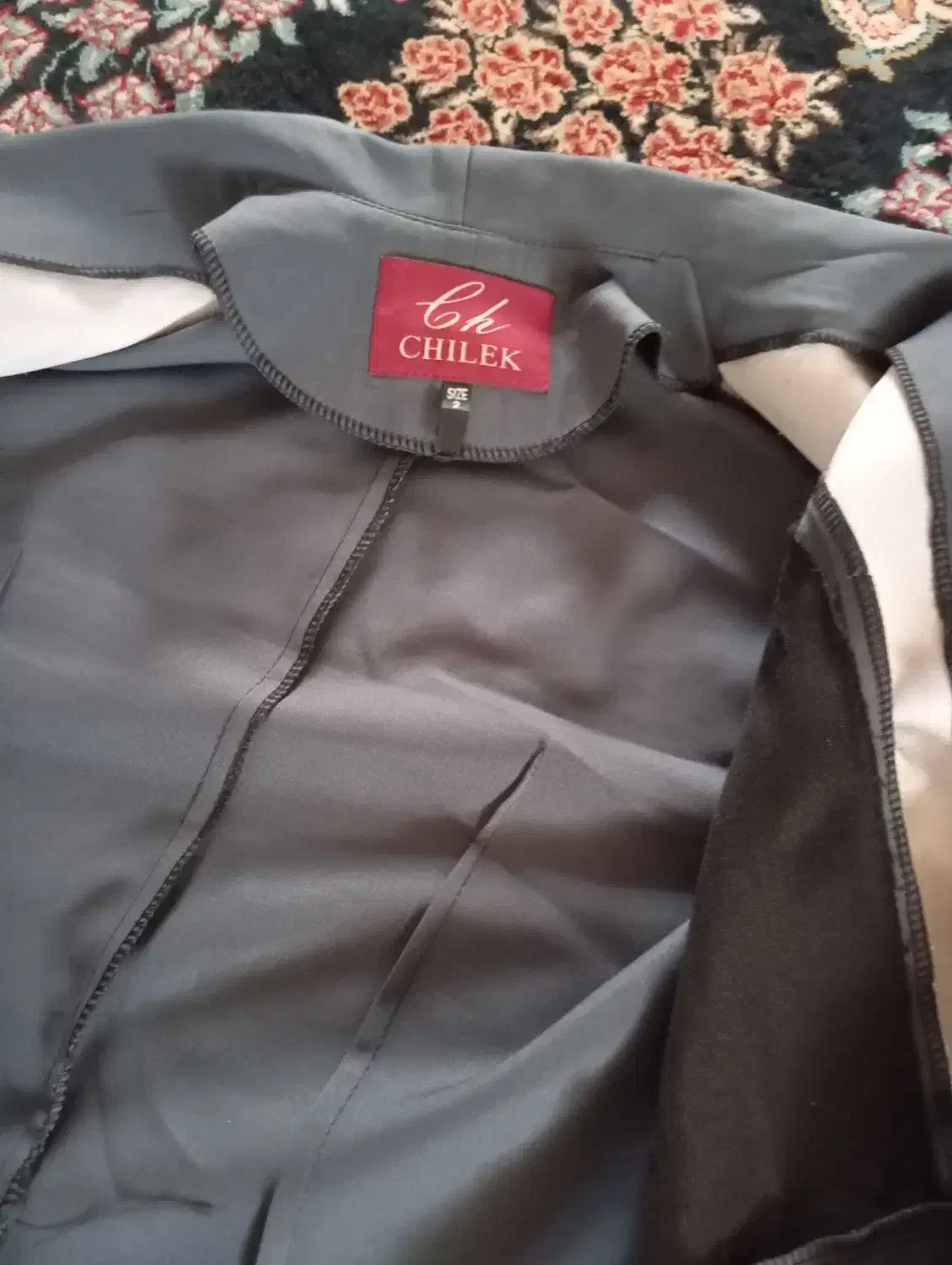 دو عدد مانتو در حد نو خیلی کم استفاده شدن|لباس|ایذه, |دیوار