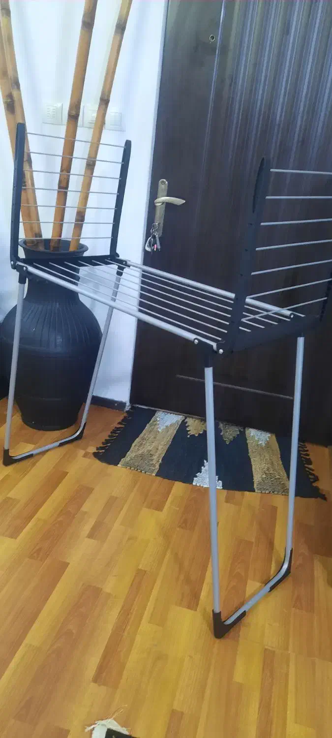 بند رخت آپارتمانی|بندرخت و رخت‌آویز|بندر انزلی, ژاندارمری|دیوار