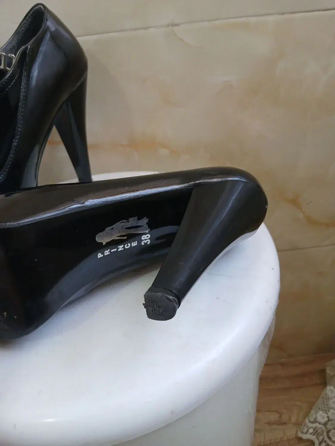 کفش مجلسی|کیف، کفش، کمربند|پاکدشت, پاکدشت (مامازند)|دیوار