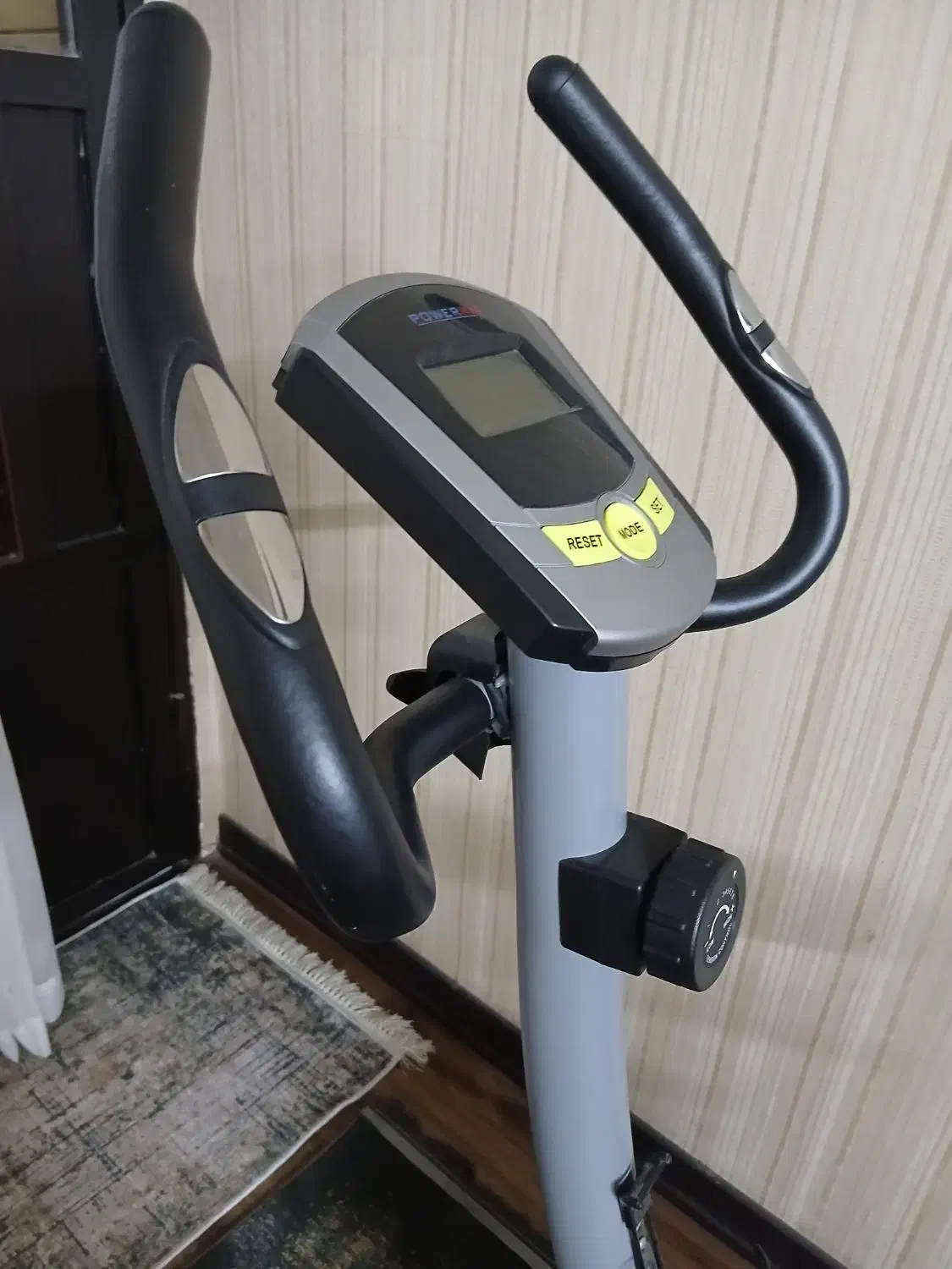 دوچرخه ثابت خانگی|تجهیزات ورزشی|شیراز, فرگاز|دیوار