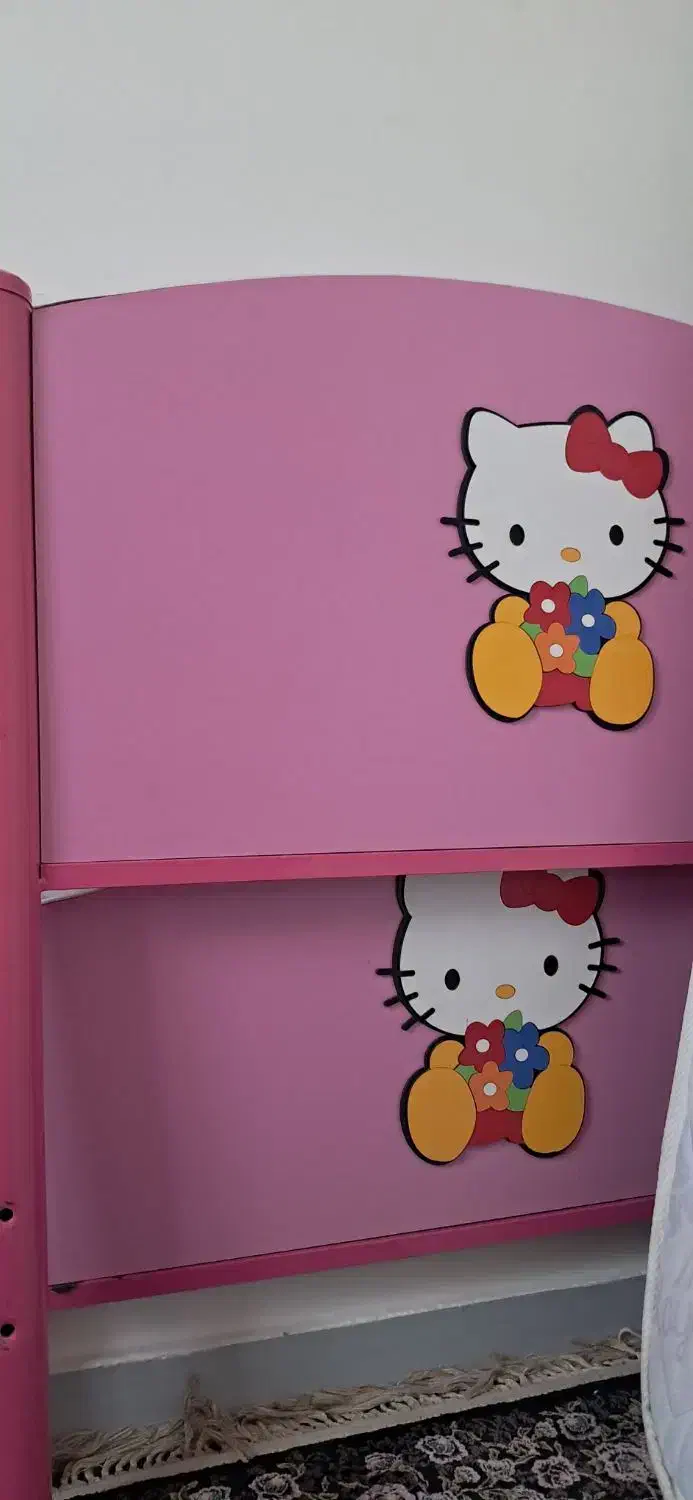 تخت صورتی|تخت و سرویس خواب|کارون, |دیوار