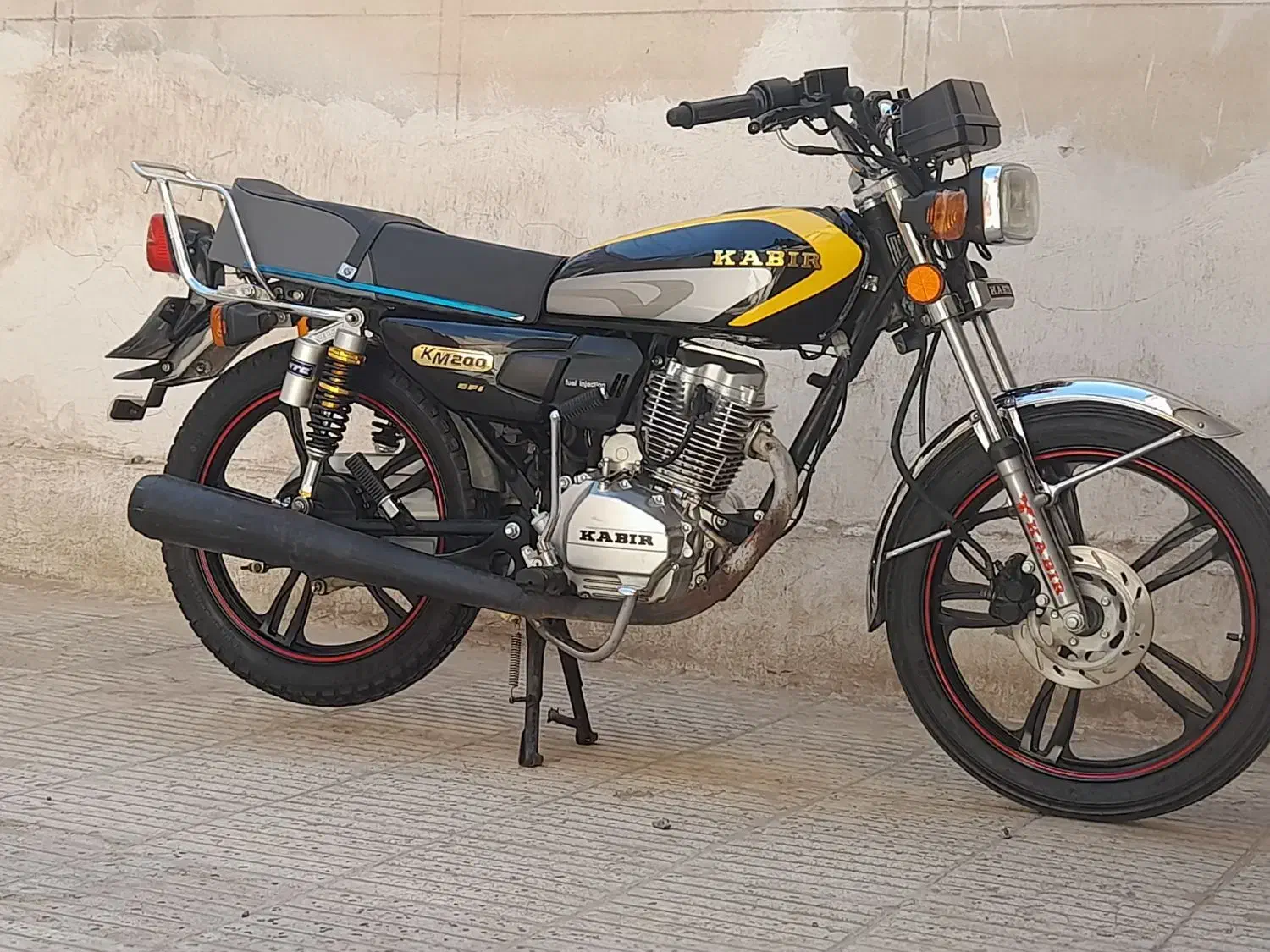 موتور کبیر 200|موتورسیکلت|سبزوار, مدرس|دیوار