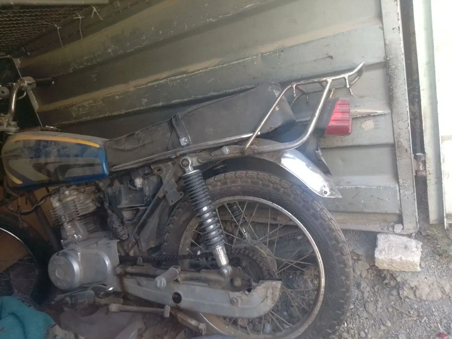 موتور هندا مزایده ای مدل۸۱|موتورسیکلت|بهارستان, |دیوار