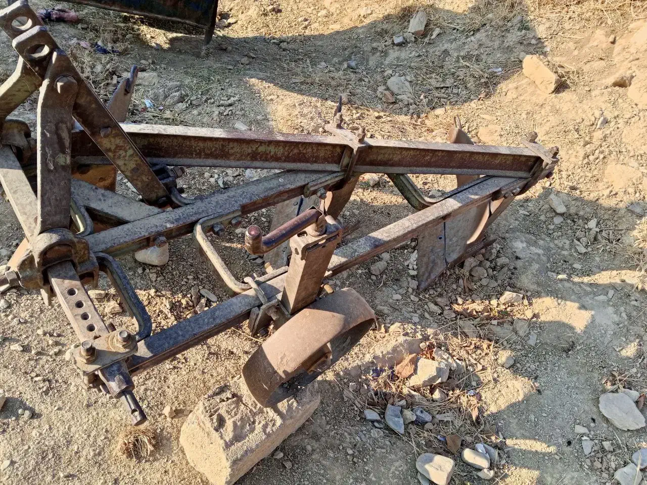 فروش تراکتور رومانی|خودرو سنگین|وزینه, |دیوار