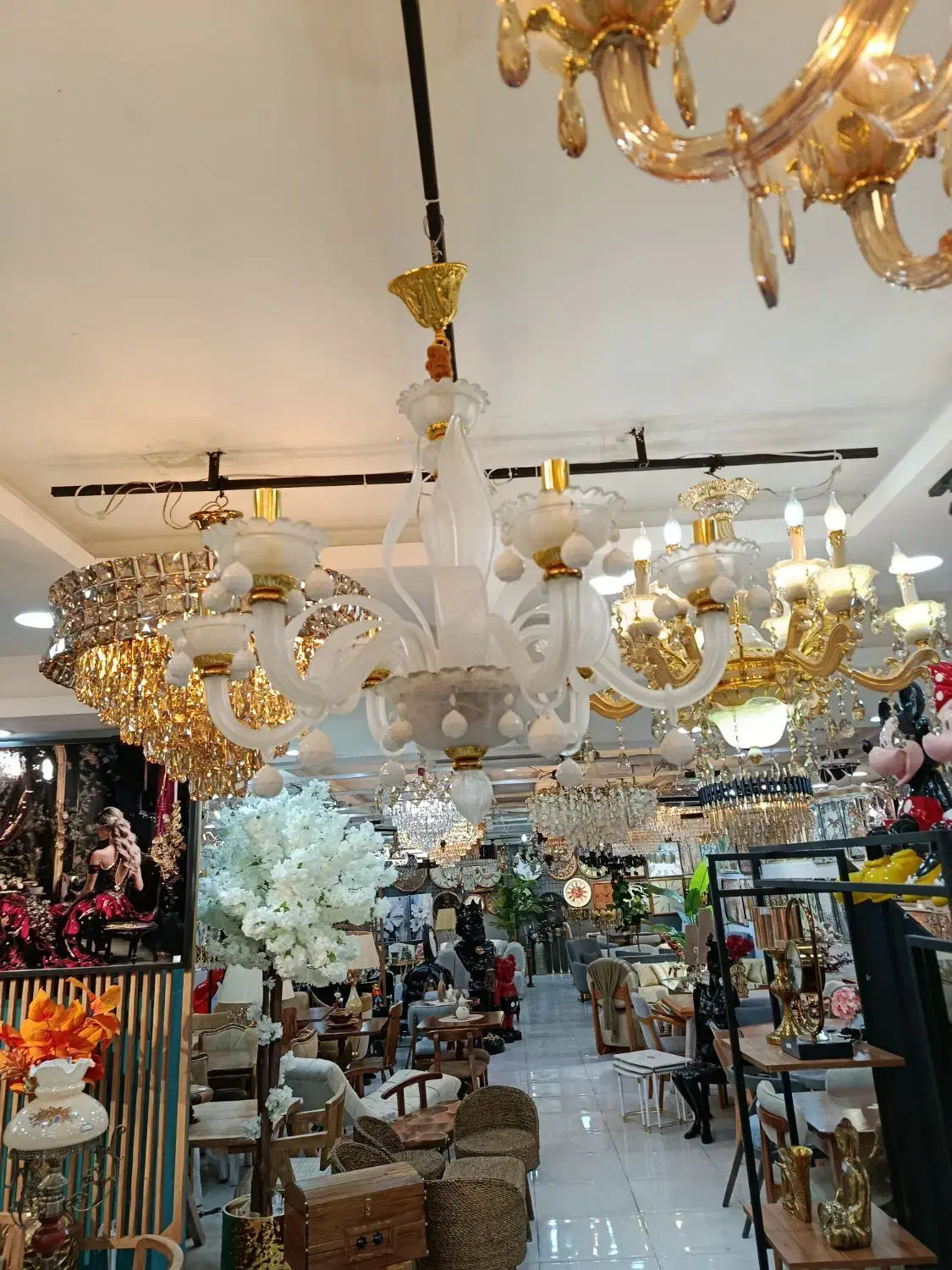 لوستر|لوستر و چراغ آویز|اهواز, گلستان|دیوار