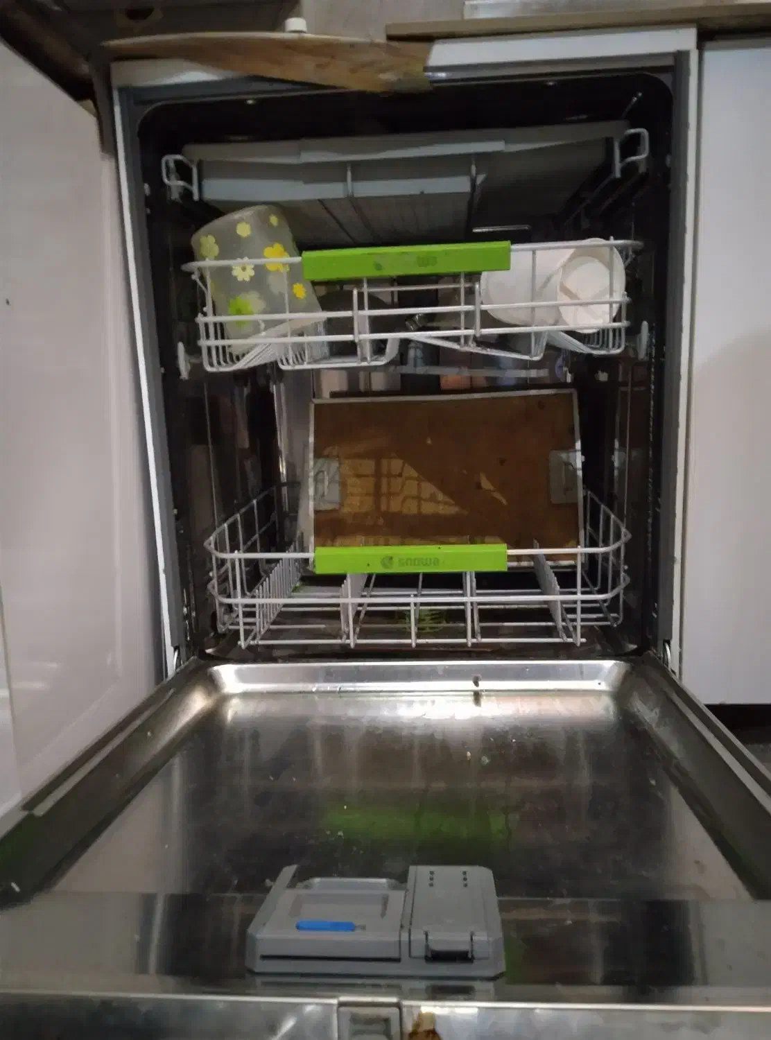 ظرف شویی مارک اسنوا پنکه سقفی هود جارو برقی|ماشین ظرفشویی|آبادان, |دیوار