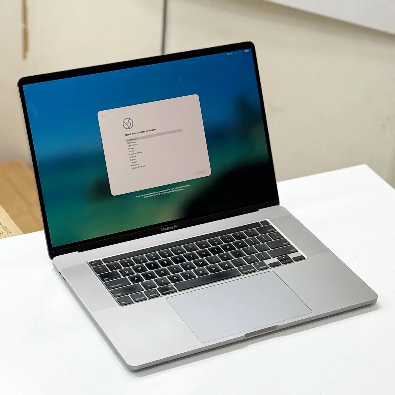 لپتاپ MACBOOK Pro 2019 گرافیک 4 گیگابایت|رایانه همراه|شیراز, ملاصدرا|دیوار