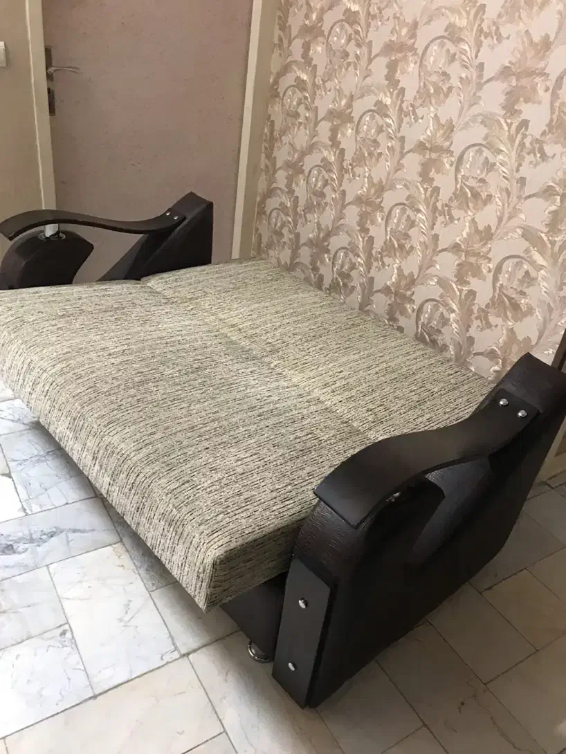 مبلمان راحتی ۷ نفره تخت‌خوابشو|مبلمان خانگی و میز عسلی|تهران, شهرک امید|دیوار