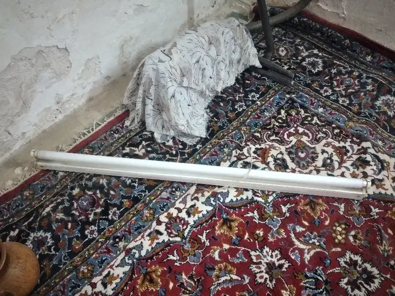 مهتابی سالم|لامپ و چراغ|قم, شهر قائم|دیوار