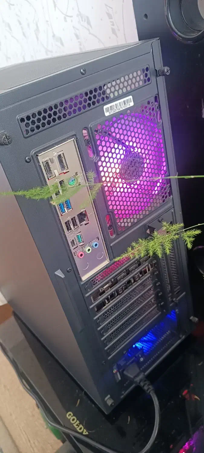 کیس کامپیوتر|رایانه رومیزی|لاهیجان, کوی استادان|دیوار