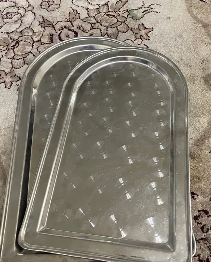 سینی پاسماوری و سینی پذیرایی استیل قدیم|ظروف سرو و پذیرایی|اصفهان, شهرک ولیعصر|دیوار