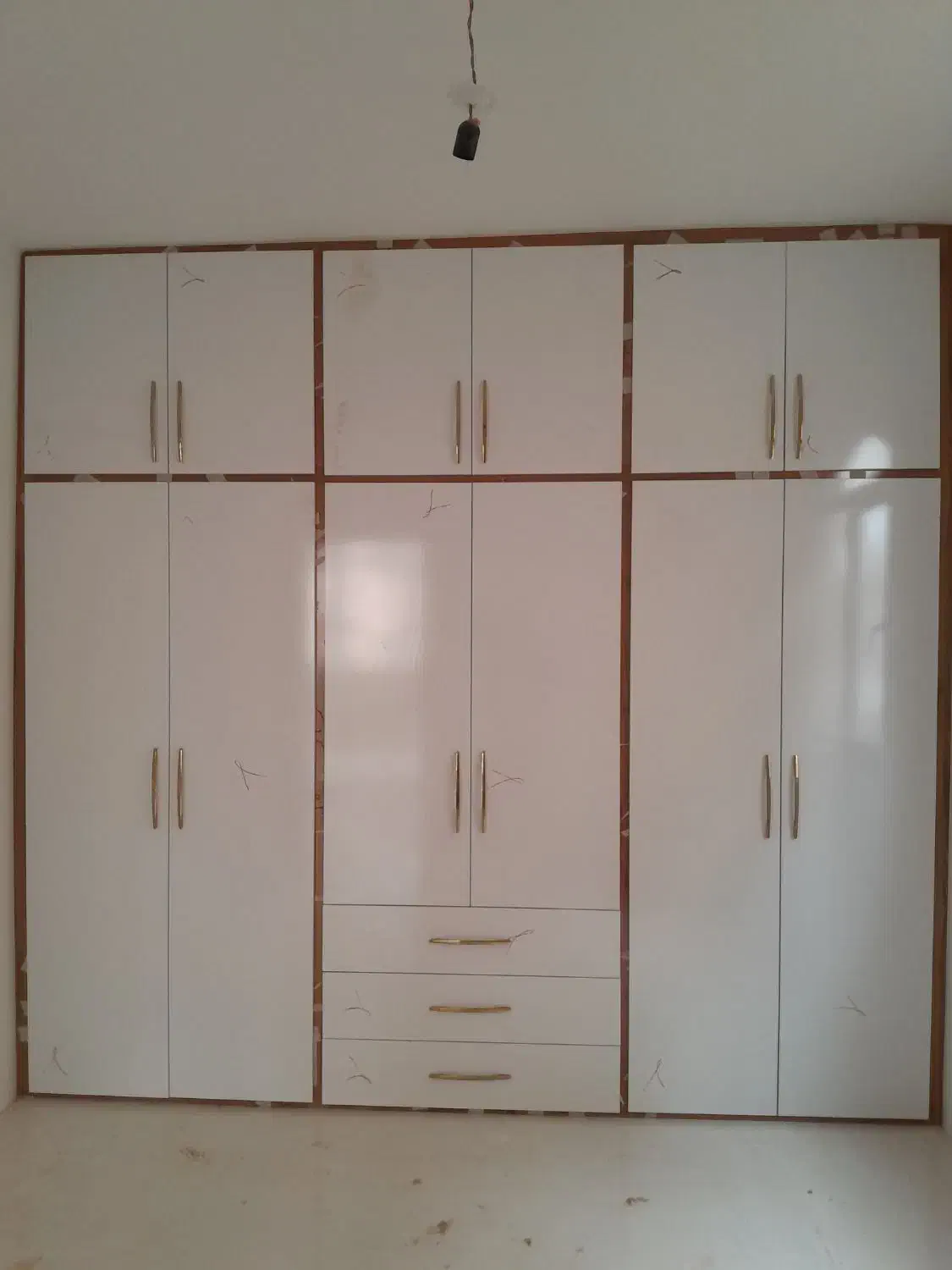 تعمیرات کمد دیواری و کابینت|خدمات پیشه و مهارت|شیروان (خراسان), |دیوار