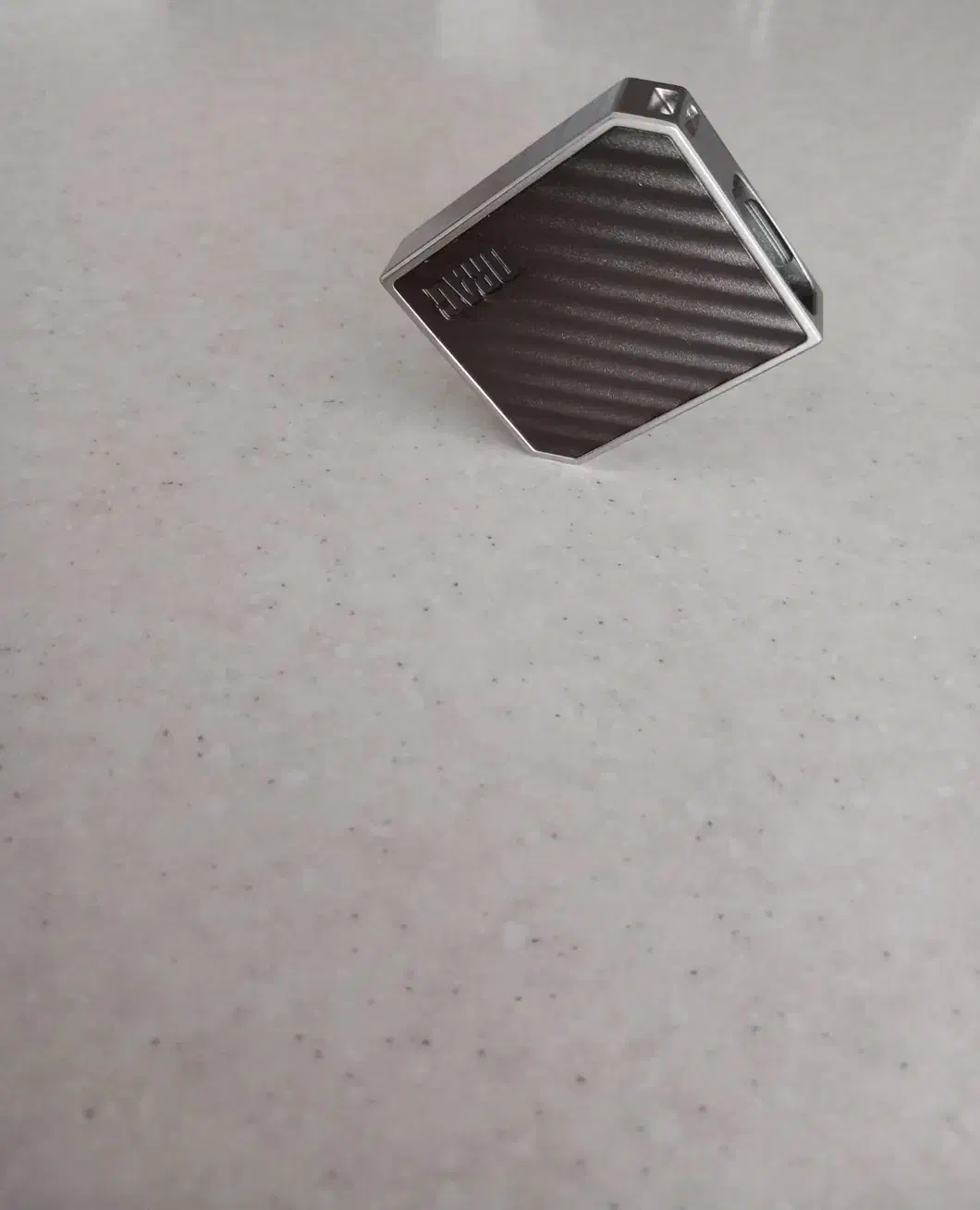 پاد|زیورآلات و اکسسوری|مرودشت, فرهنگ|دیوار