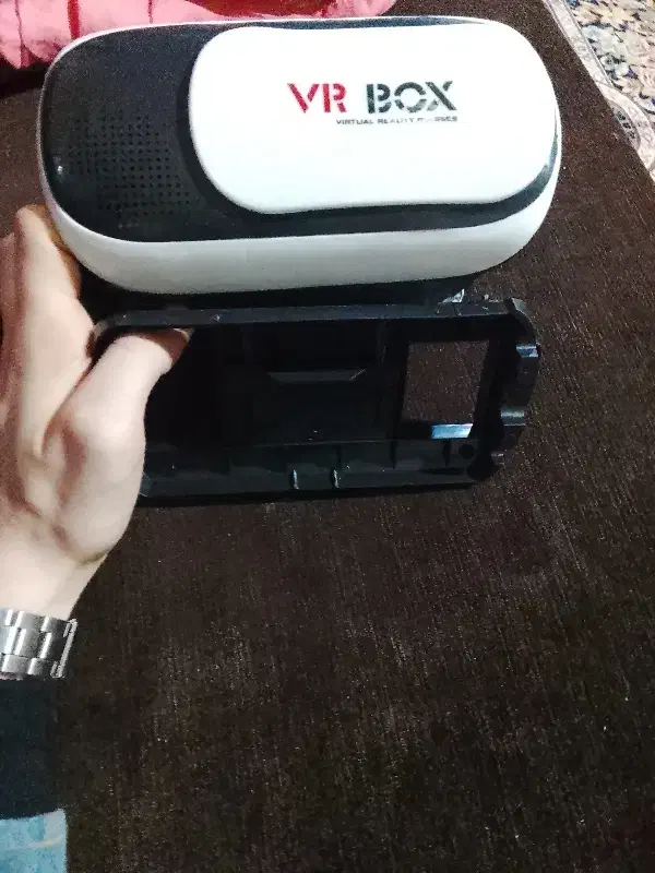 وی آر باکس مجازی|کنسول، بازی ویدئویی و آنلاین|میانه, |دیوار