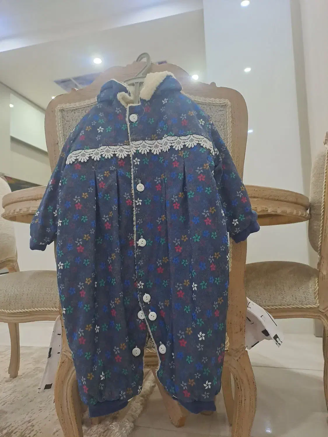 یک عدد کاپشن سرهمی|کفش و لباس بچه|باغستان, |دیوار