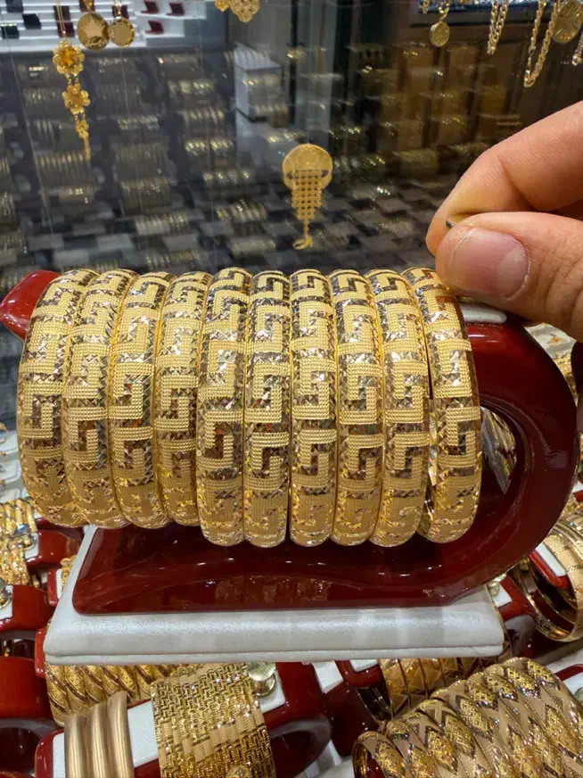 النگو نورسبک وزن نمادار ((کلا ۴ درصد))بالا تابلو|جواهرات|شیراز, بازار|دیوار