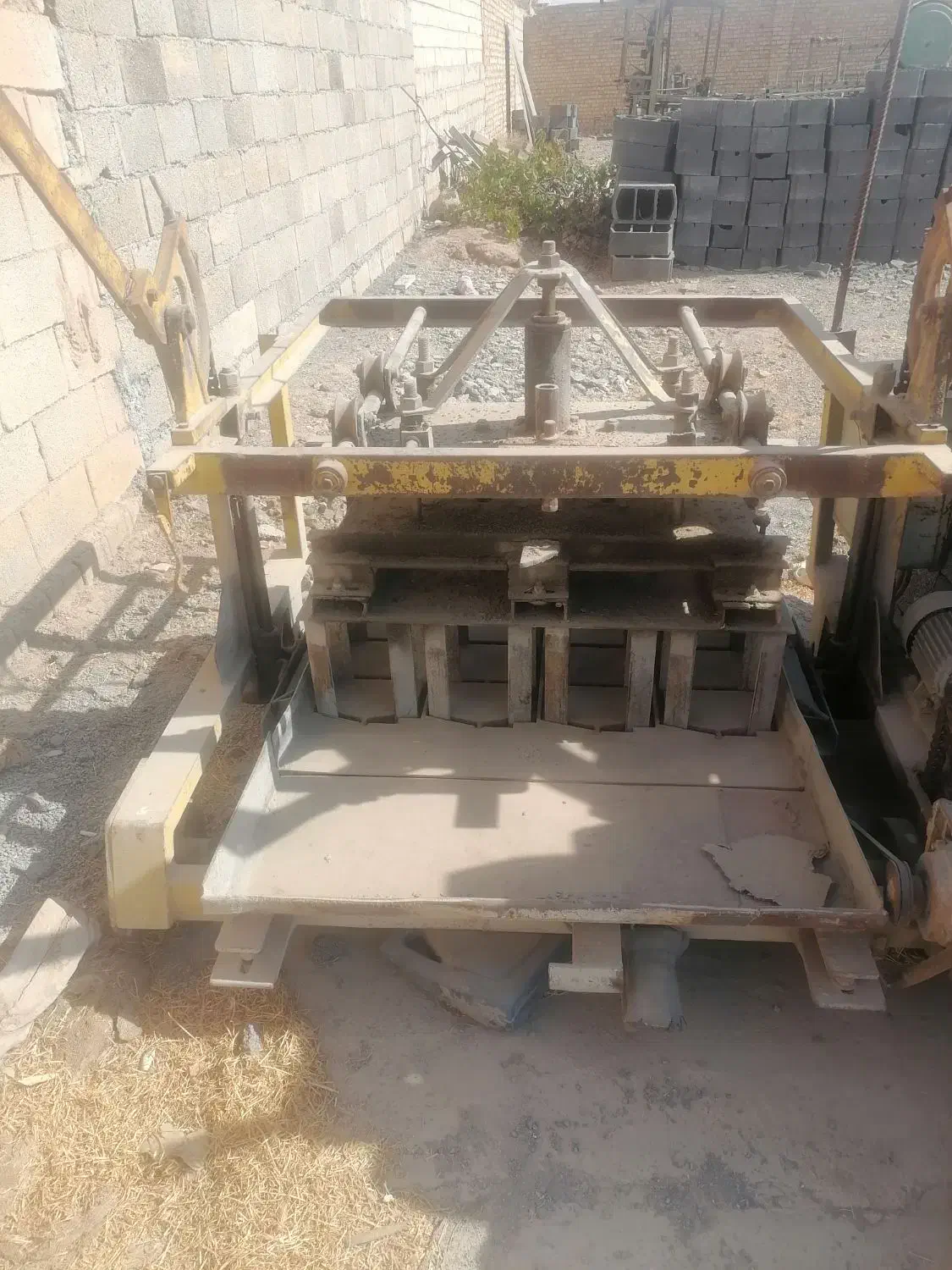 فروش دستگاه بلوک زنی تخمگذار|مصالح و تجهیزات ساختمان|نجف‌آباد, گلدشت|دیوار