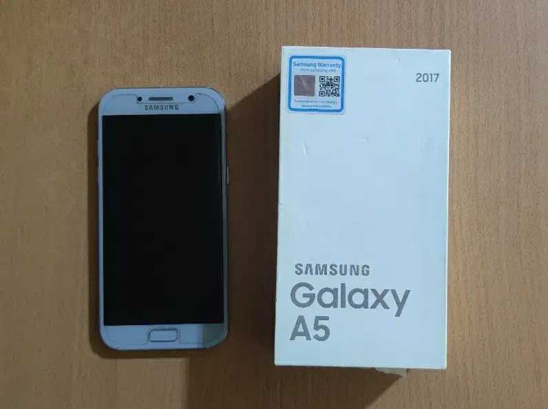 galaxy A5 2017|موبایل|بم, |دیوار