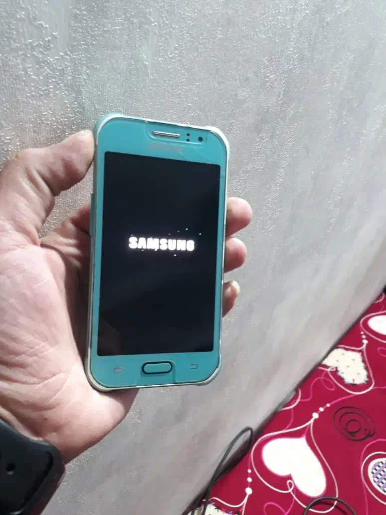 گوشی سامسونگ گلکسی J1 Ace. در حد.|موبایل|بابل, |دیوار