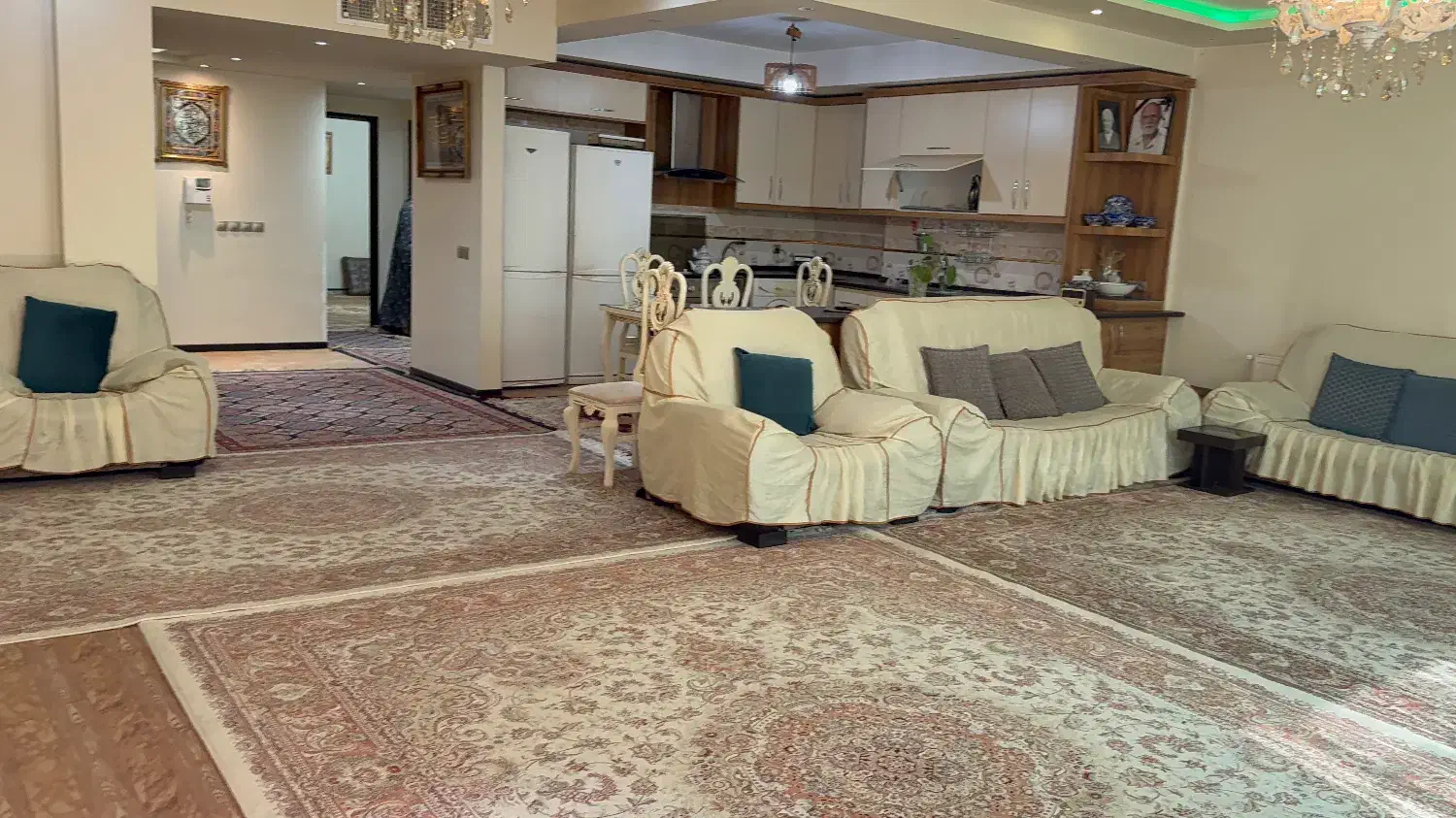 ۱۳۷ متر دو خوابه خیابان نشاط|فروش آپارتمان|اصفهان, نقش جهان|دیوار