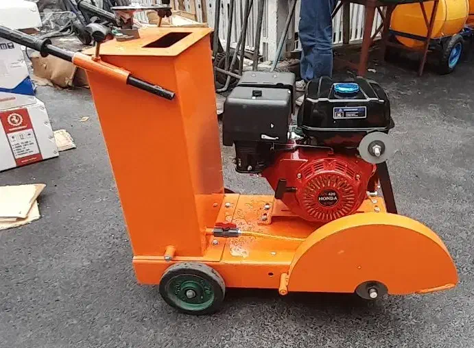 فروش کاترآسفالتبر کمپکتور ماله پروانه شمشه بنزینی|ماشینآلات صنعتی|تهران, بهارستان|دیوار