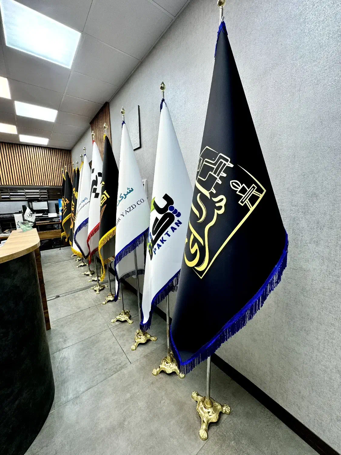 استخدام نیرو جهت کار در چاپ دیجیتال|استخدام هنری و رسانه|یزد, |دیوار